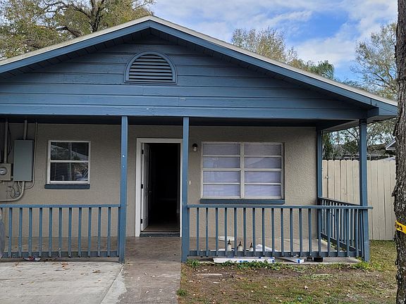 2nd image of 7213 N Hubert Ave