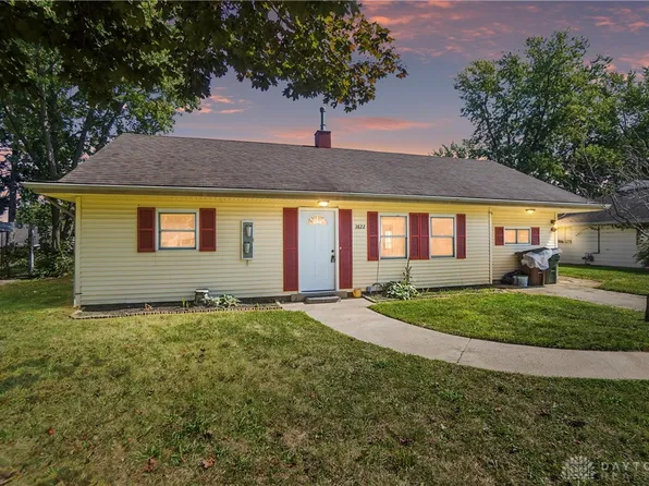 3822 Milford Dr, Dayton, OH 45429