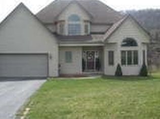 157 Lancelot Dr, Elmira, NY 14903