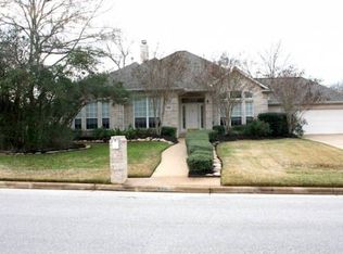 9207 Brookwater Cir, College Station, TX 77845