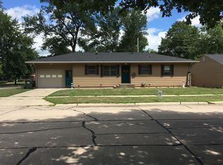 1051 N 25th St, Fort Dodge, IA 50501