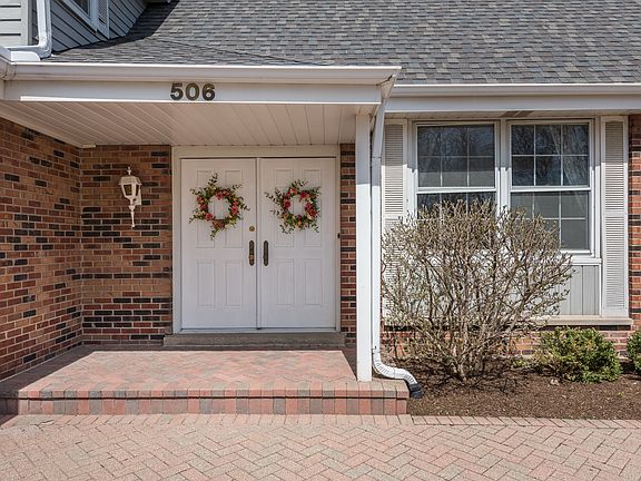 3rd image of 506 Stafford Ln