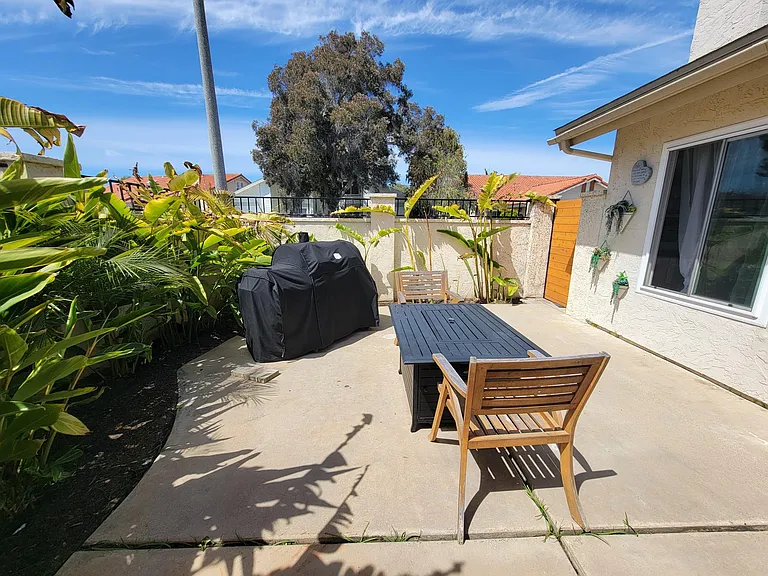 6761 Camino Del Prado — Photo 20