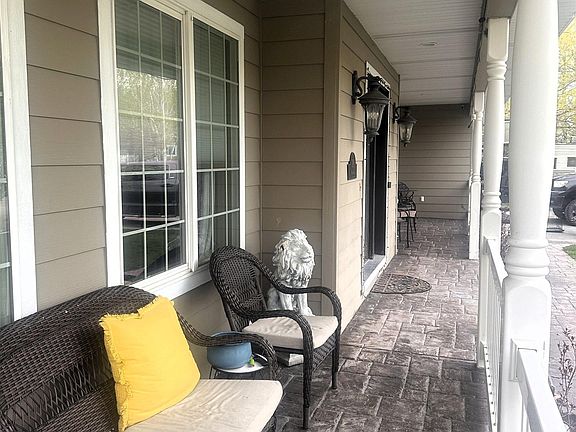 4th image of 389 E Cottonwood Drive