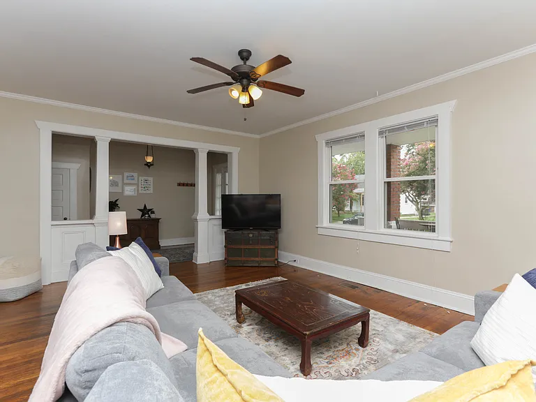 623 Virginia Ave — Photo 12