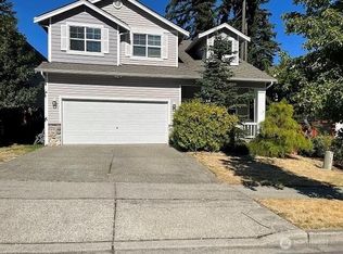27 152nd Pl SE, Lynnwood, WA 98087