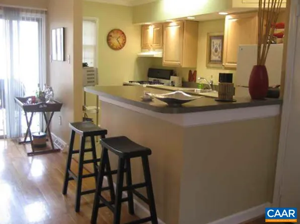 111 Hessian Hills Rdg APT 2, Charlottesville, VA 22901