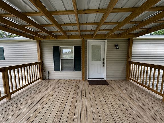 4th image of 2110 Hickory Grove Rd