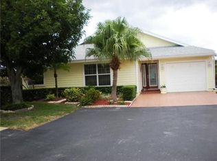 4120 NE Breakwater Dr, Jensen Beach, FL 34957