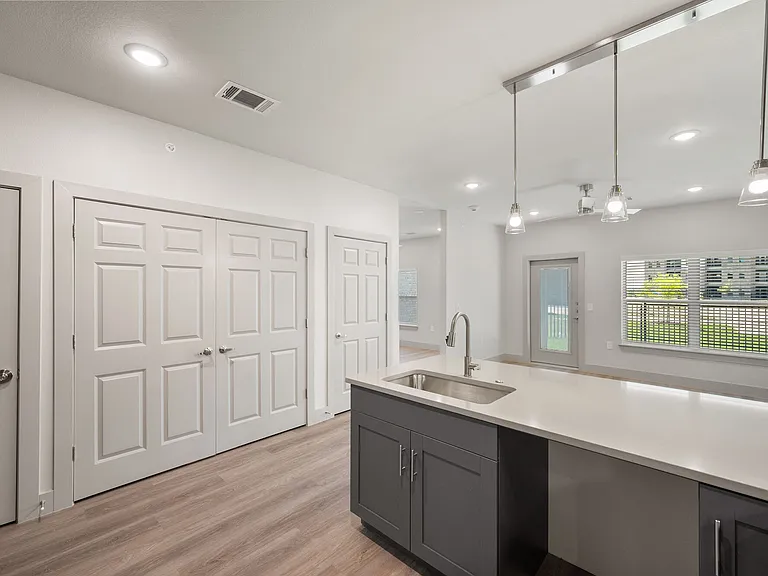 3751 Heritage Towne Blvd — Photo 46
