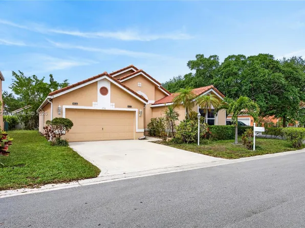 290 NW 116th Ter, Coral Springs, FL 33071