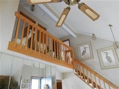 4th image of 604 Jennifer Ln