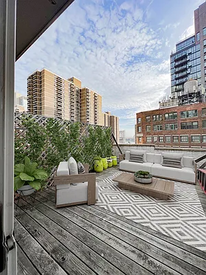 Rented by Kole Group | media 28