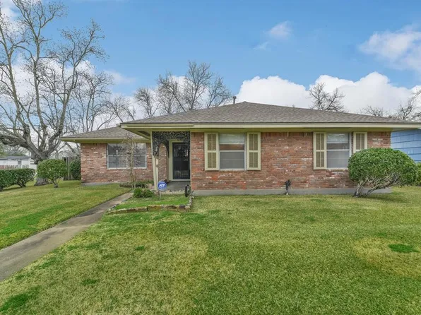 2914 Verkin St, La Marque, TX 77568