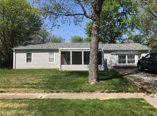 1906 Fairlane Dr, Lebanon, IN 46052