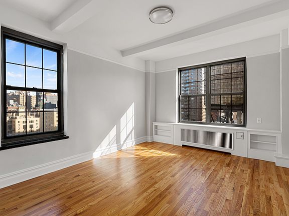 3rd image of 1 University Pl APT 15J
