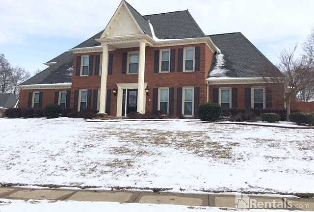 1st image of 1686 Bridle Glen Ln