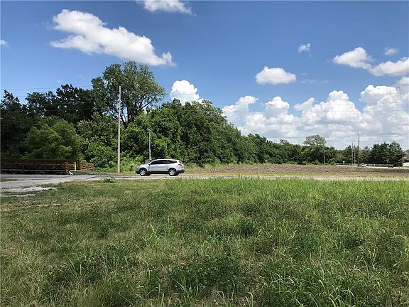 2nd image of Duncan Rd