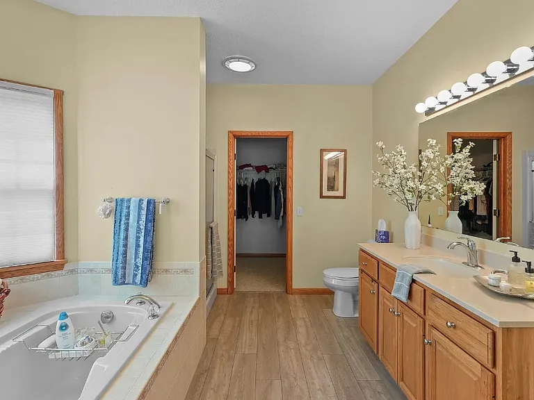 4209 Azalea Cir #15 — Photo 8