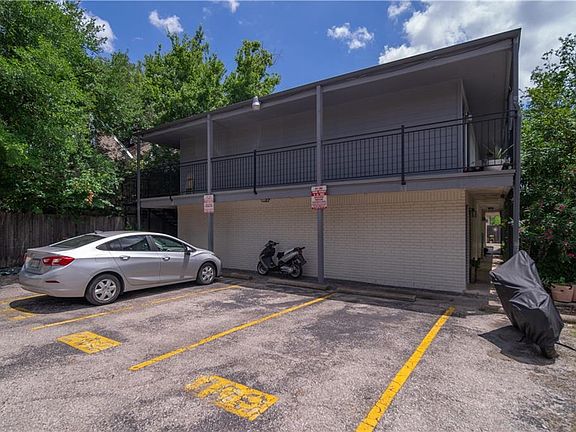 2nd image of 1111 W 10th St APT 212