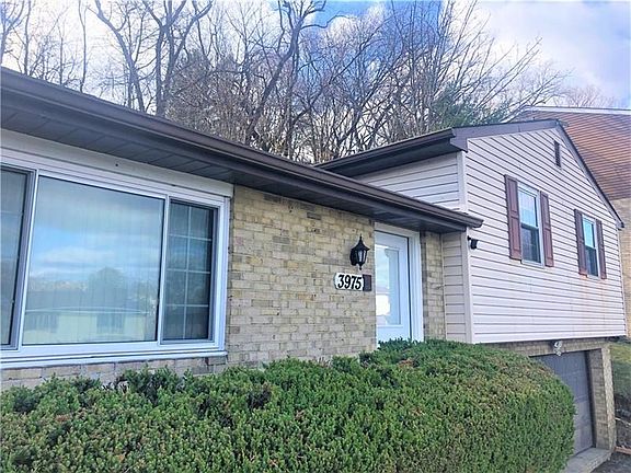 4th image of 3975 Tuxey Ave