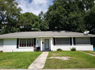 2303 Magnolia Pl, Gulfport, MS 39501