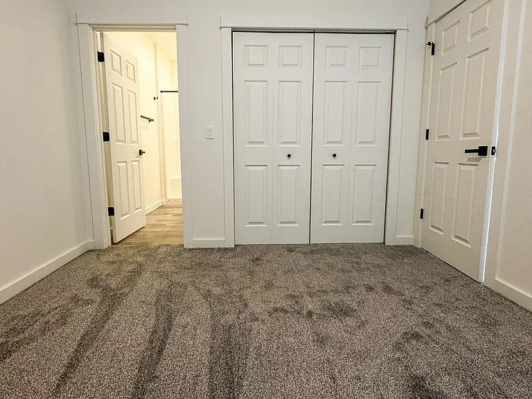 981 Covey Run Rd #203 — Photo 28