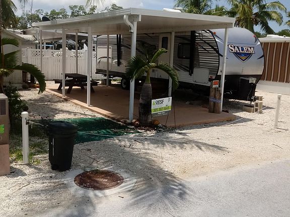 2nd image of 325 Calusa St #259