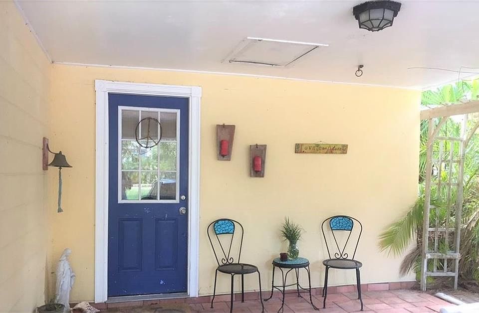 1st image of 1745 Padre Ln
