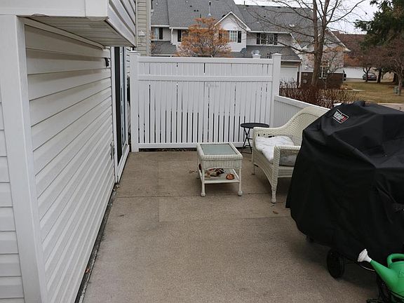 4th image of 2696 Mallard Dr