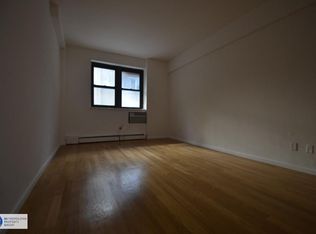 400 E 75th St APT 3, New York, NY 10021