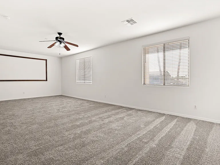 1247 E Kenwood St — Photo 12