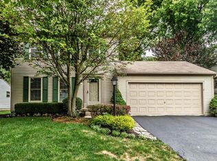 3496 Vintage Woods Dr, Hilliard, OH 43026