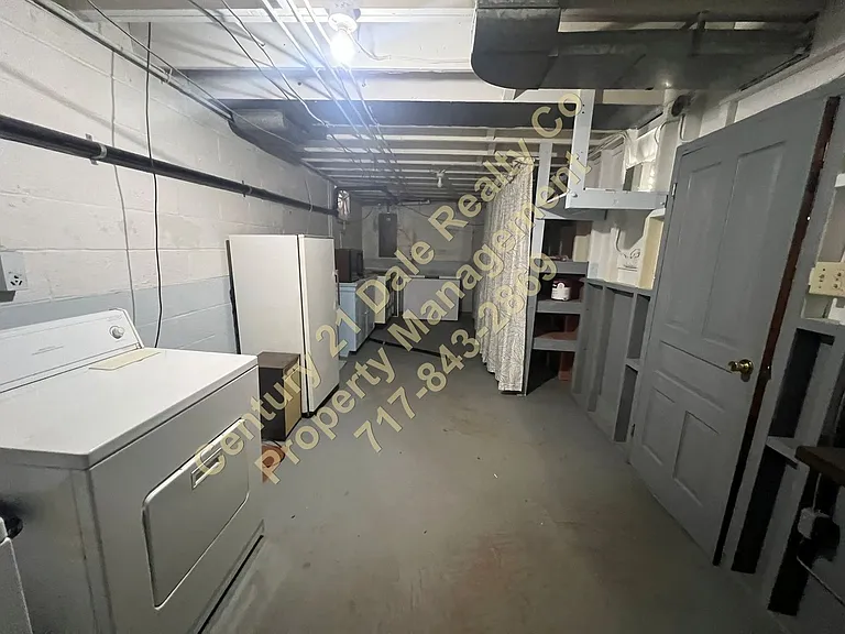 303 Maywood Rd — Photo 12