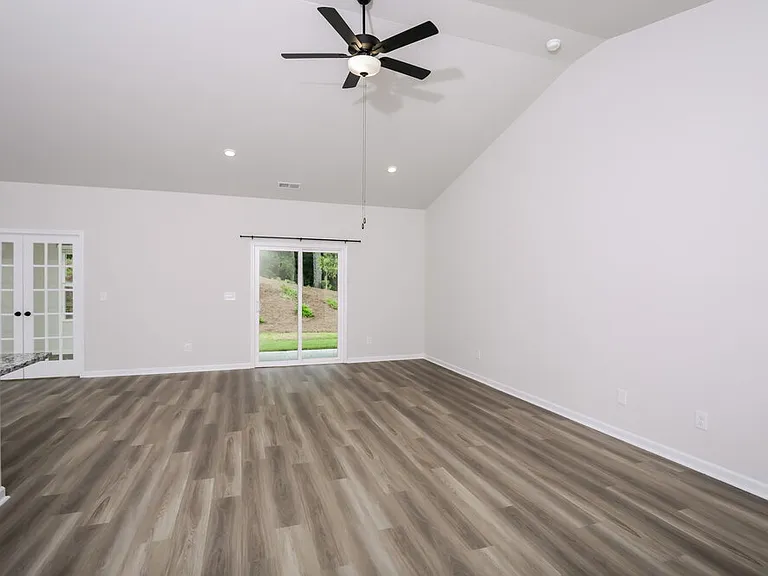 387 Cascade Knoll Dr — Photo 4