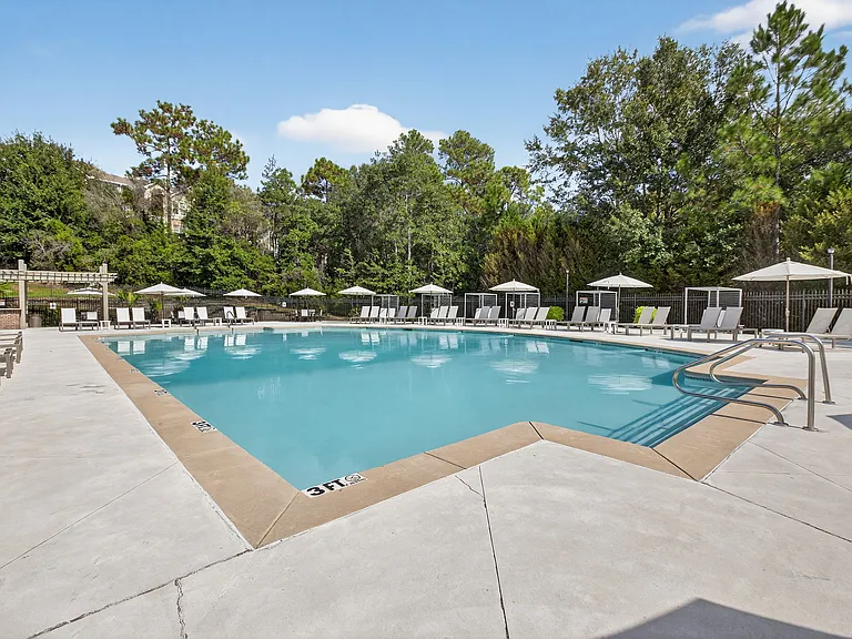 Charleston Apartment Homes — Photo 44