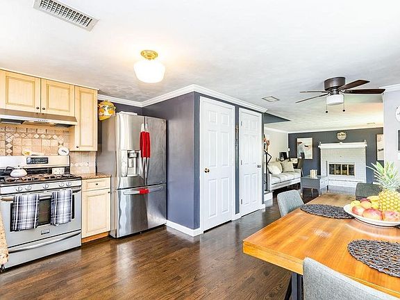 4th image of this home