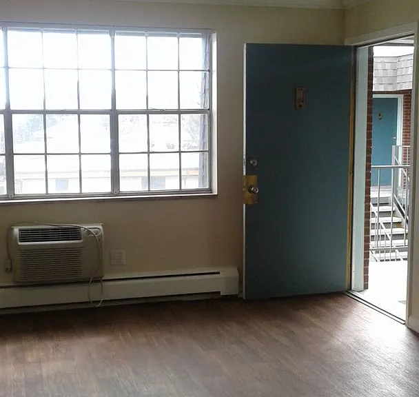 3401 S Marion St — Photo 53