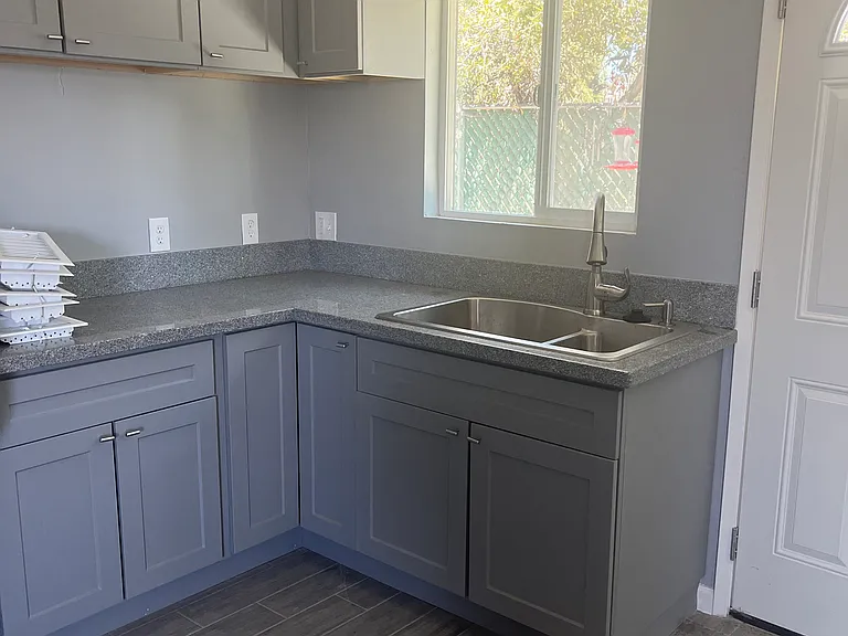24951 Fir Ave #1 — Photo 3