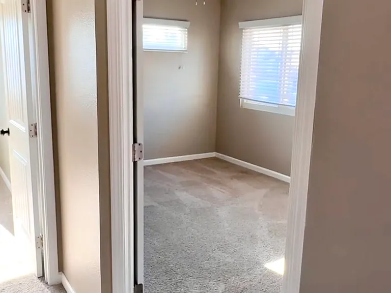 2126 Shoreview Pl — Photo 26