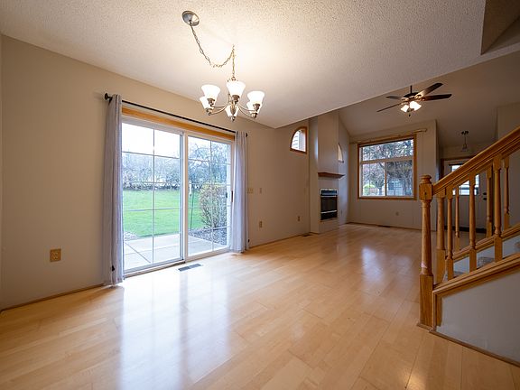 5th image of 15353 Greenhaven Ln APT 106