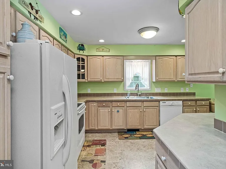 306 Rio Grande Ave — Photo 17