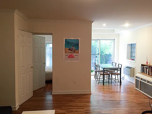 Rented by Francine Realty | media 3