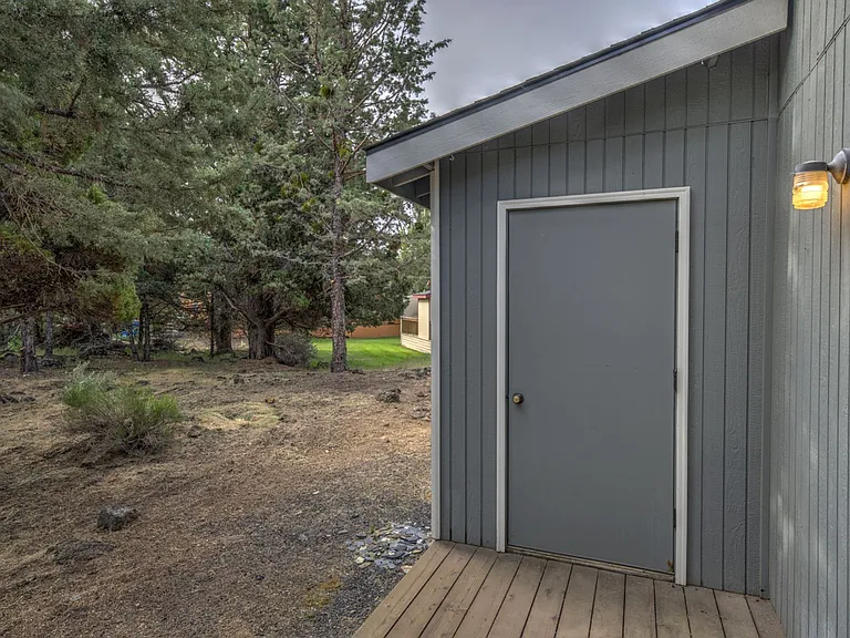 2358 NE Ocker Dr #14 — Photo 5