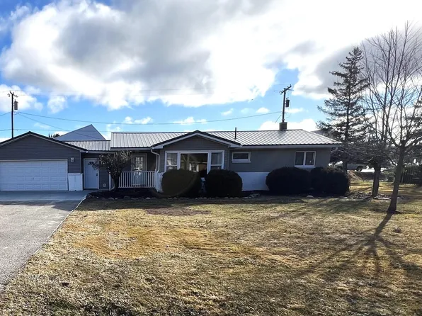 6951 Thelman Ave, Brown City, MI 48416