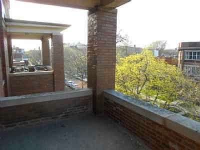 3rd image of 1431 W Olive Ave APT 3E