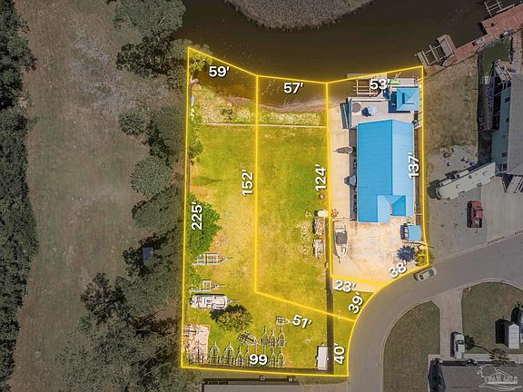 2nd image of 724 Landing Ln