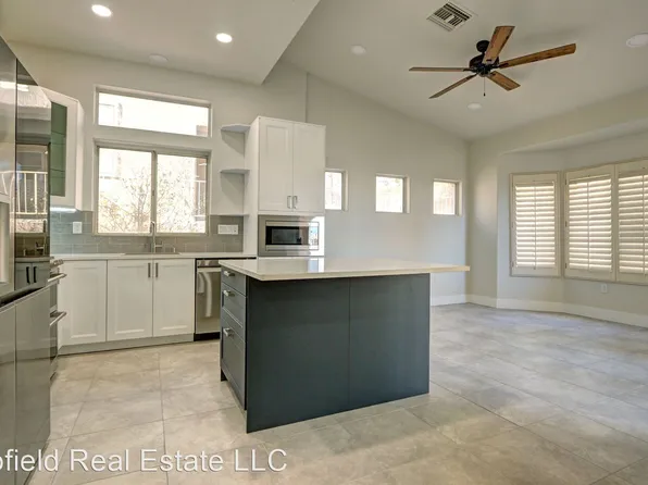 10716 Cedar Creek Ave, Las Vegas, NV 89134