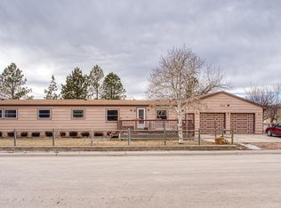 4006 Tepee St, Gillette, WY 82718