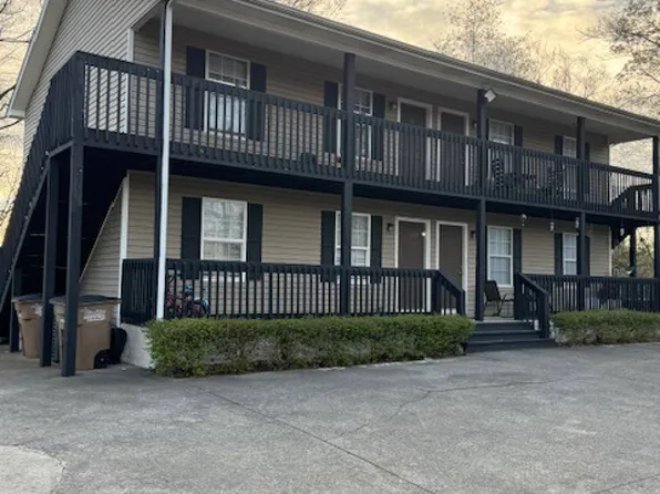 1104 Penrose Dr #3, Dalton, GA 30720